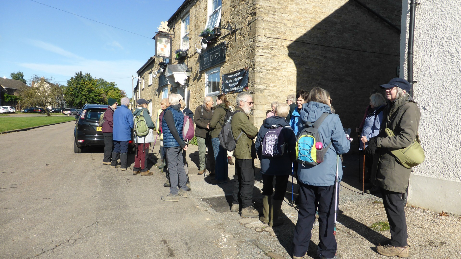 24.09 Gathering before walk