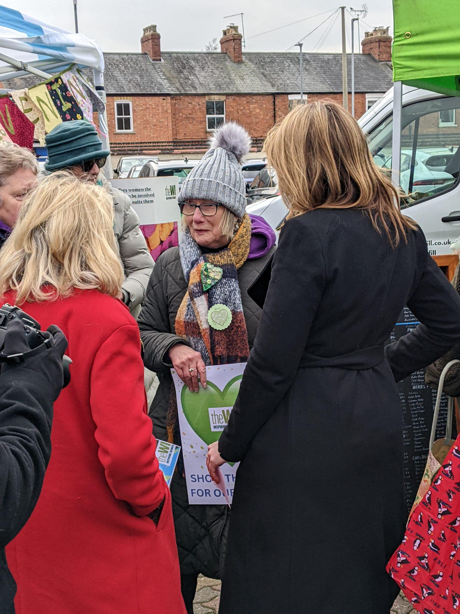 Sue of TEWI talking to Mayor and MP