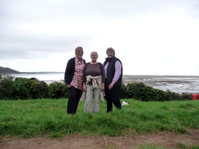 Llansteffan-Liz-Carol-&-Bar