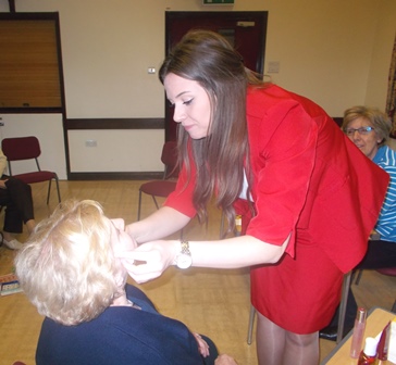 15.05 Layla, Clarins Consultant, at work