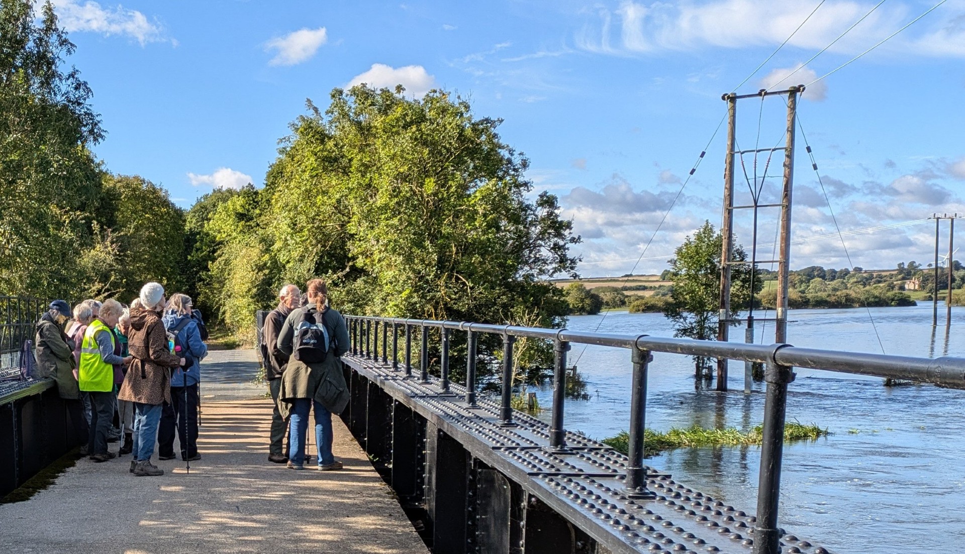 24.09 Woodford on bridge